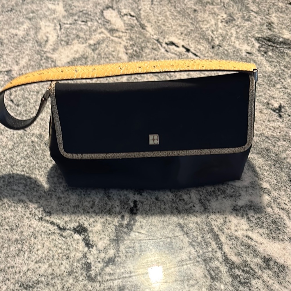 Elegant Kate Spade Black Women's Bag